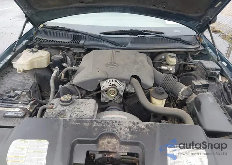 2000 Lincoln Town Car Executive из США, поврежденный, VIN 1LNHM81WXYY808762